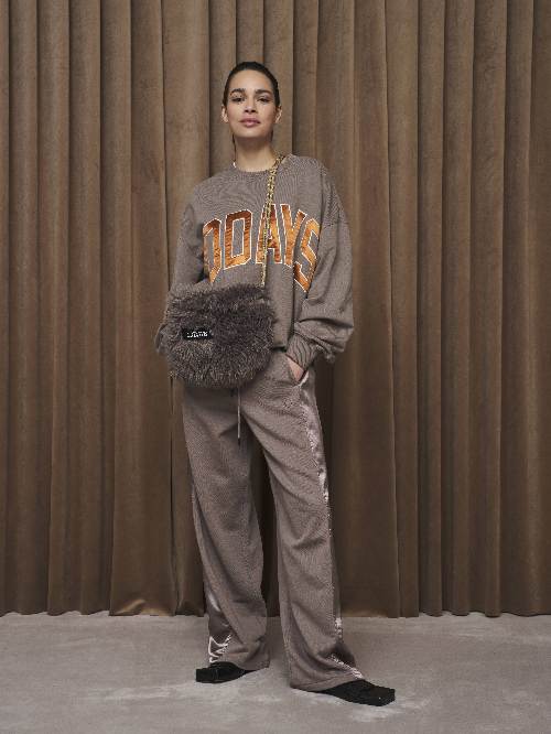 10DAYS FW25 DROP 10 LOOKBOOK 14