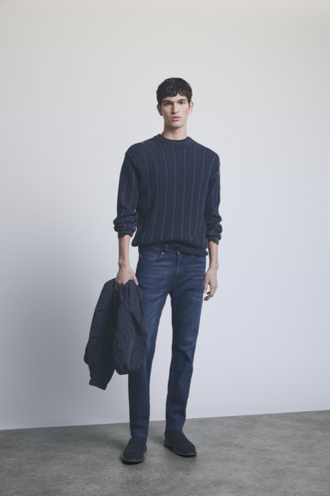 BOSS ORANGE FW25 00009