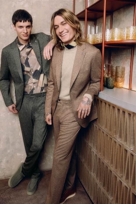 CARL GROSS CLUB OF GENTS FW25 00010