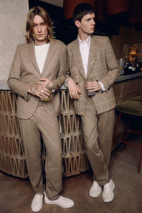 CARL GROSS CLUB OF GENTS FW25 00015