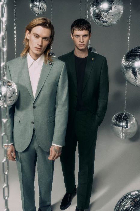 CARL GROSS SAVILE ROW FW25 00022