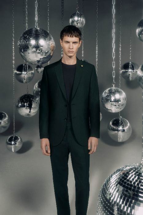 CARL GROSS SAVILE ROW FW25 00024