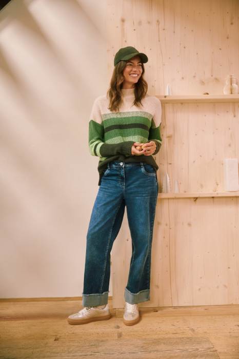 CECIL FW25 DECEMBER 43