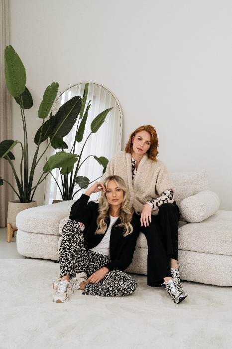 CO WOMAN FW25 LEV1 00056