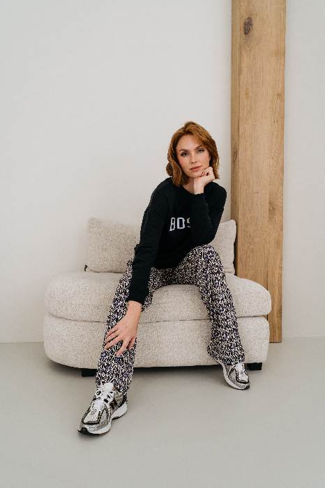 CO WOMAN FW25 LEV1 00070