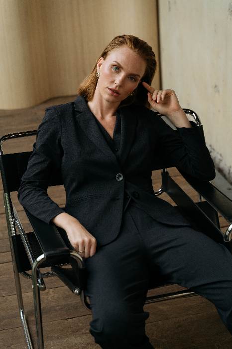 CO WOMAN FW25 LEV2 00030