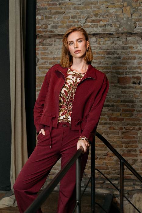 CO WOMAN FW25 LEV2 00046