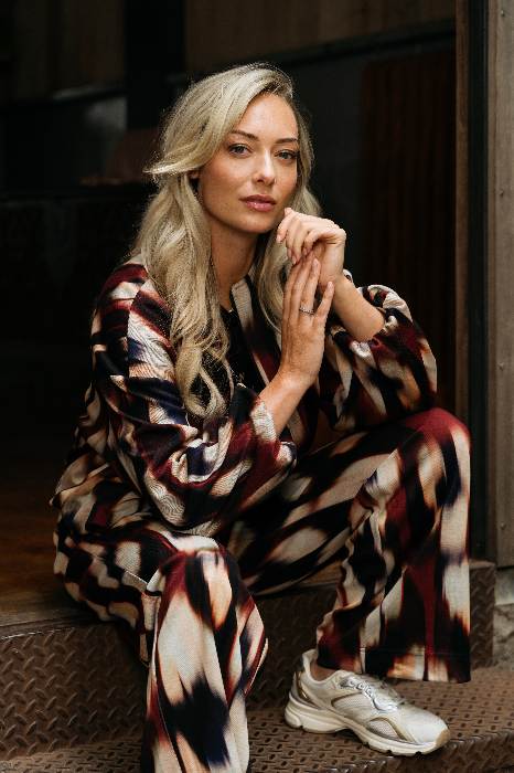 CO WOMAN FW25 LEV2 00056