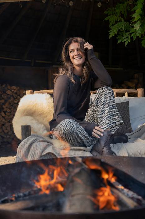 ELVIRA FW25 E5 00002