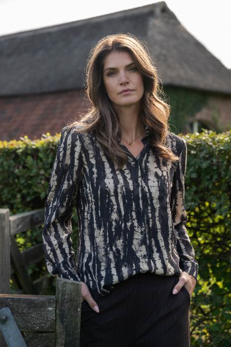 ELVIRA FW25 E5 00013