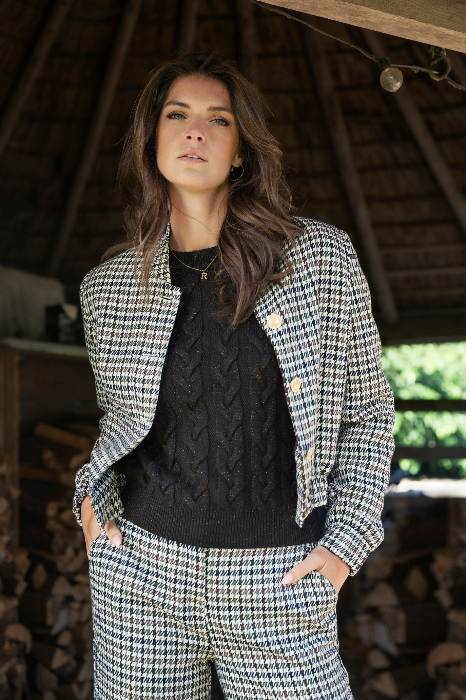 ELVIRA FW25 E5 00018