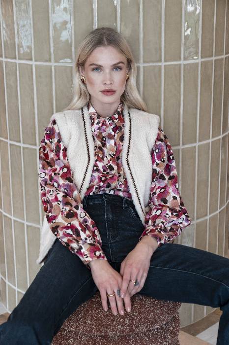 GEISHA FW25 15 31 AUG 00011