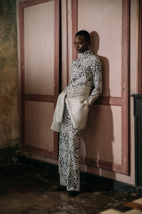 HERZENS ANGELEGENHEIT FW25 FALL 253 00012