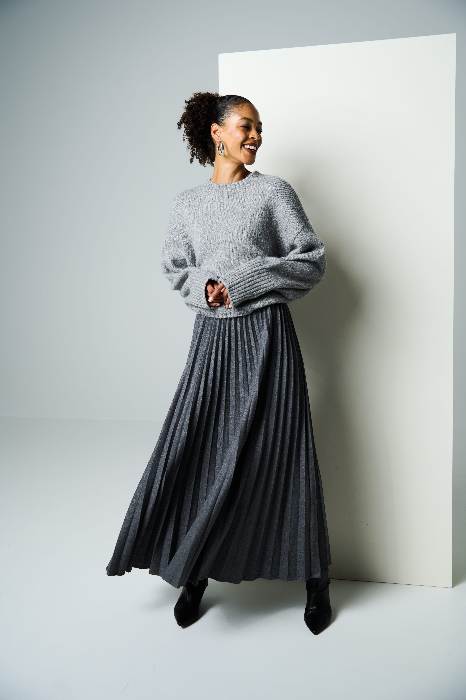 HERZENSANGELEGENHEIT FW25 FLASH 254 00023