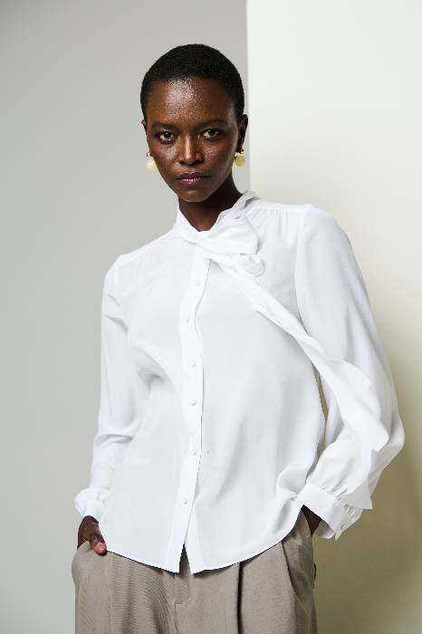 HERZENSANGELEGENHEIT FW25 FLASH 254 00033