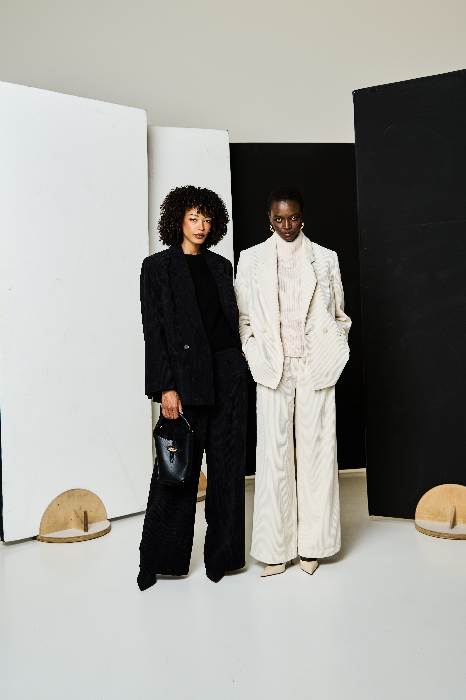 HERZENSANGELEGENHEIT FW25 FLASH 254 00046