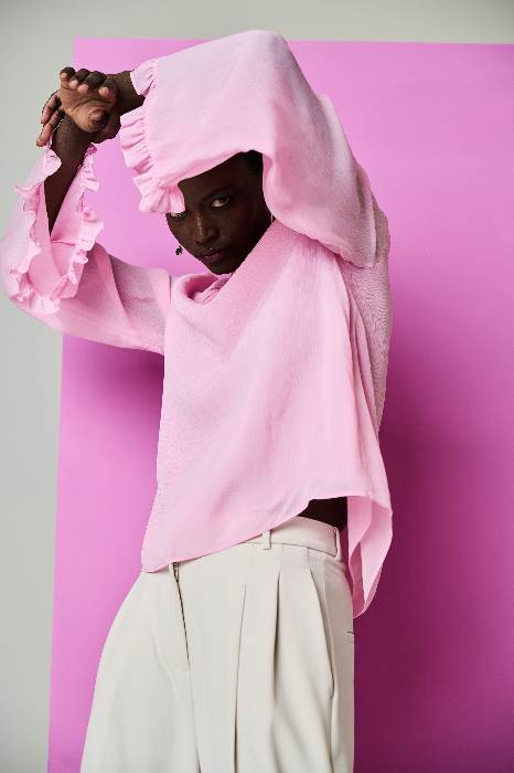 HERZENSANGELEGENHEIT FW25 FLASH 254 00063