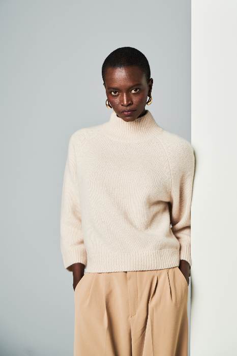 HERZENSANGELEGENHEIT FW25 FLASH 254 00085