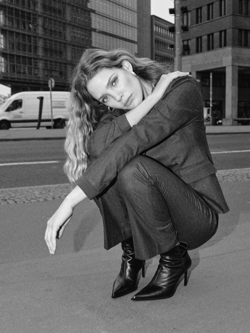 MOS MOSH FW25 AUTUMN 00086