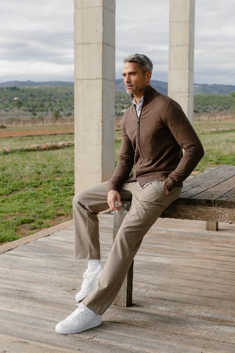 SAINT STEVE FW25 00003