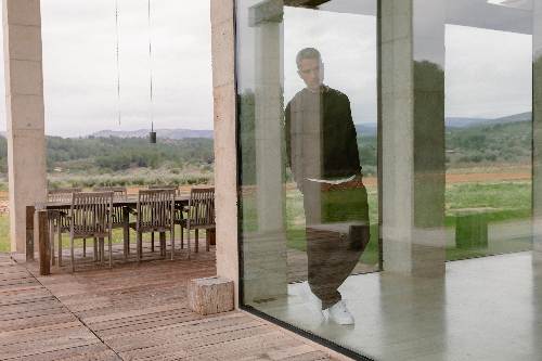 SAINT STEVE FW25 00038