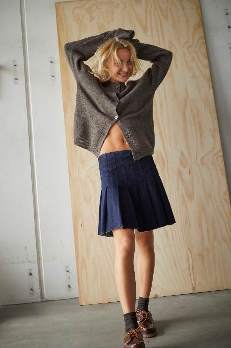 SISTERS POINT FW25 00036