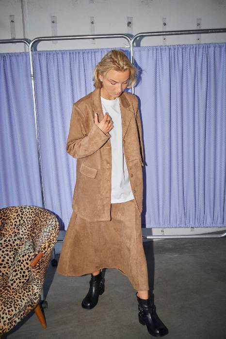 SISTERS POINT FW25 00063