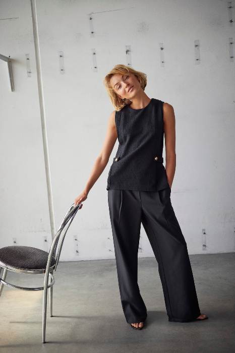 SISTERS POINT FW25 00069