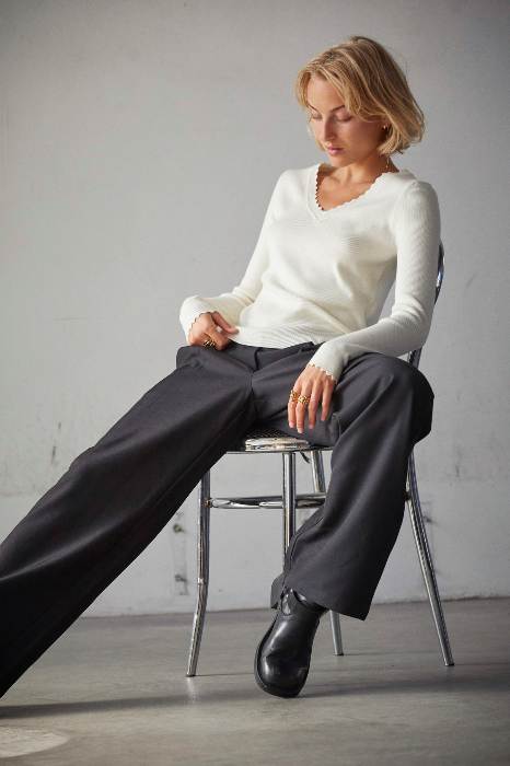 SISTERS POINT FW25 00071