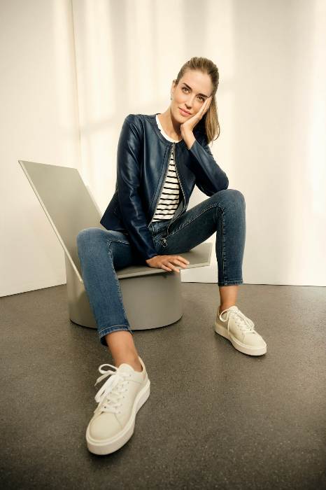 BETTY BARCLAY SS25 00052